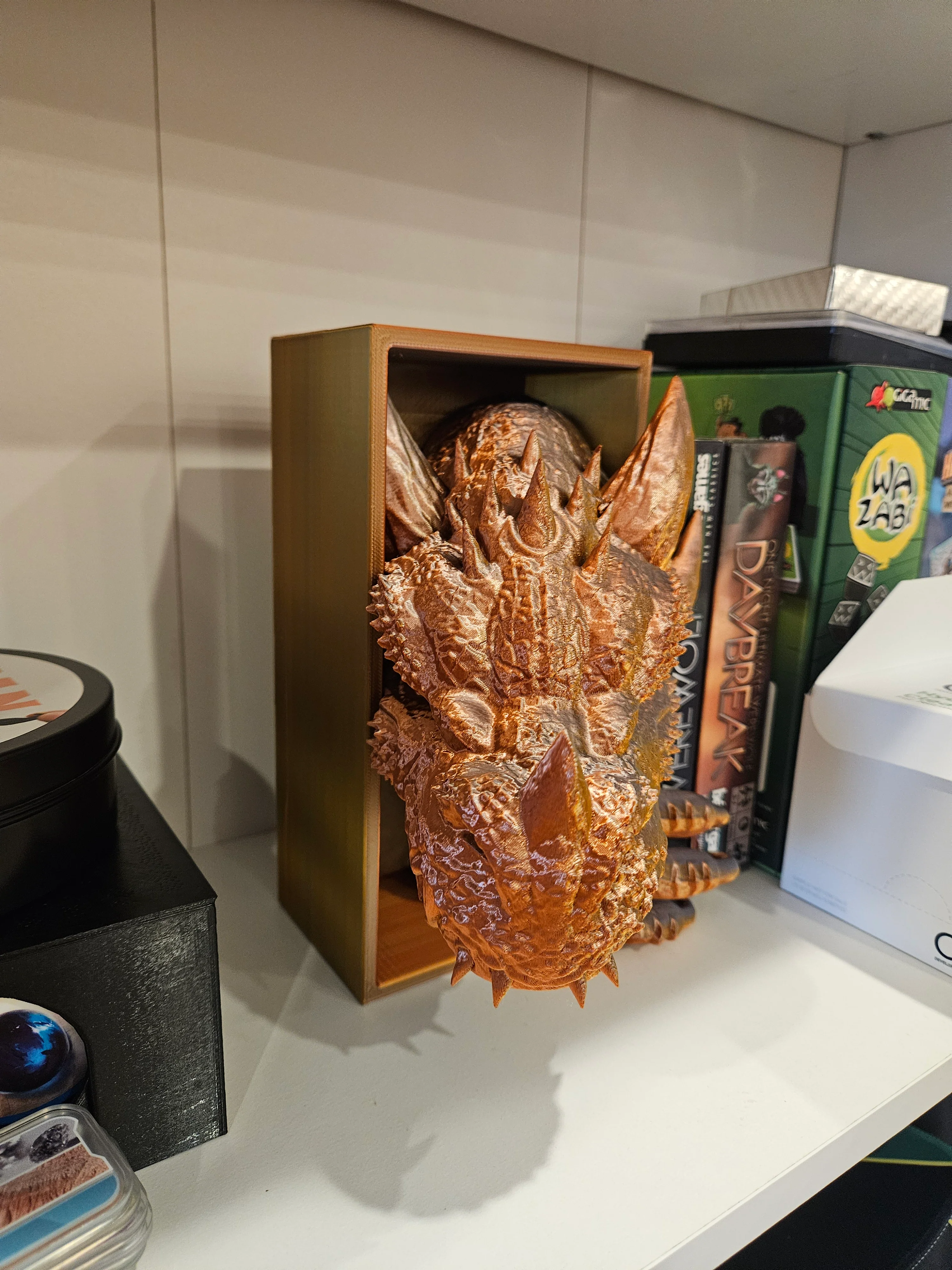 Dragons End Book Nook - Image 3