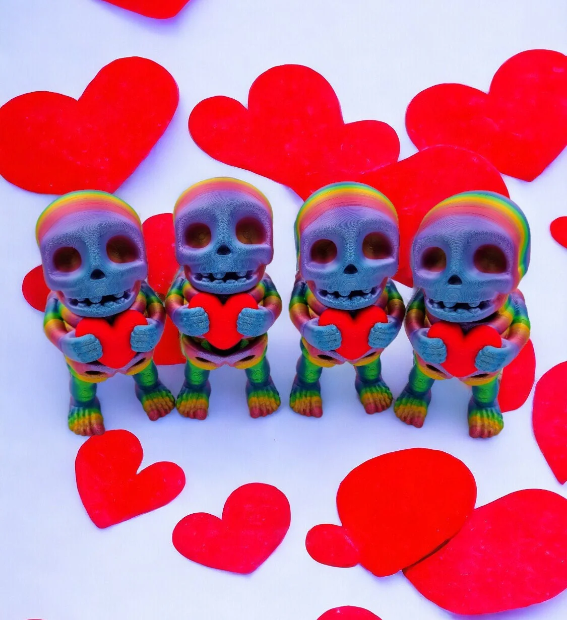 Flexi Skeleton Holding Heart - Image 4