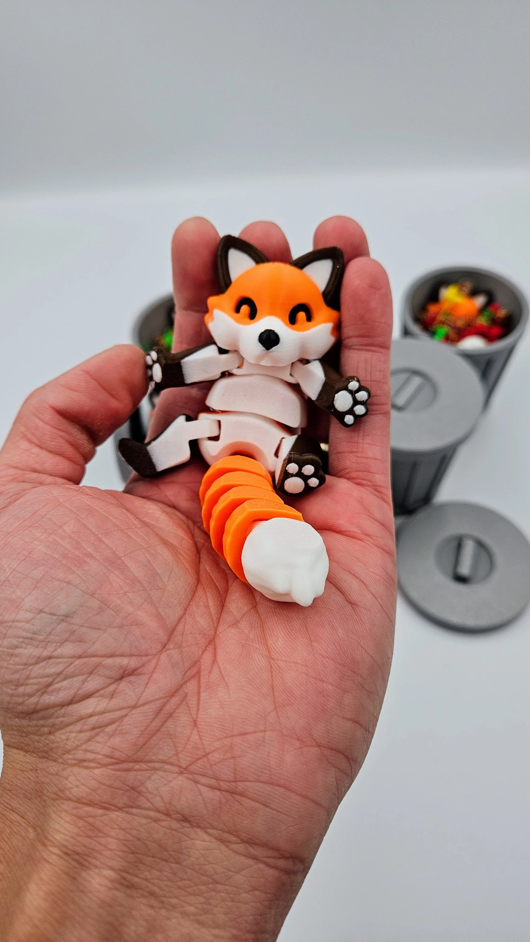 Trash Fox Articulating Fidget Toy - Image 6